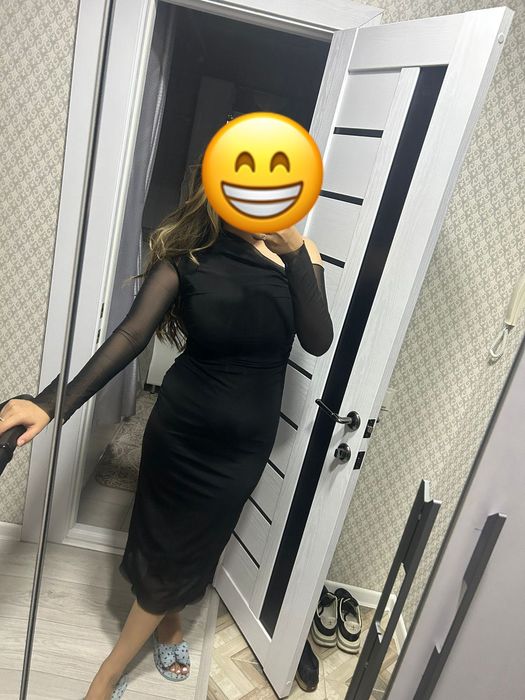 Продам платья новые