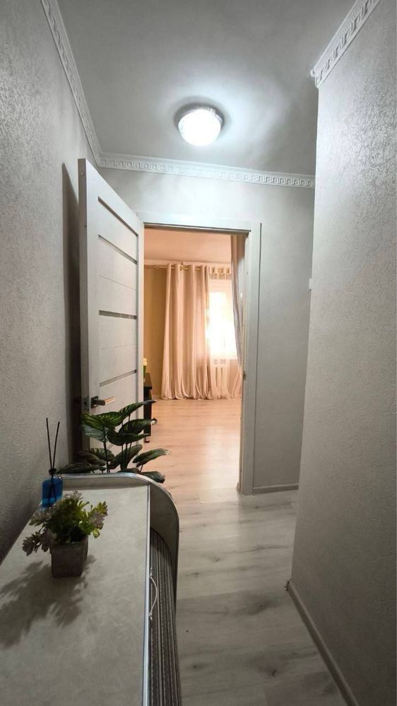 1 комнатная квартира центр 1.5 км. 1в2/3/4 ремонт мебель техника