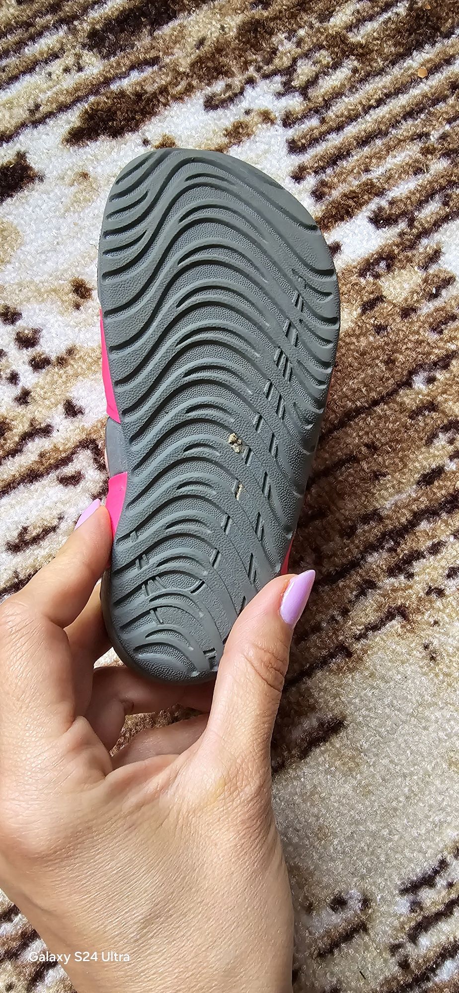 Обувки  Nike за лятото, за госпожици