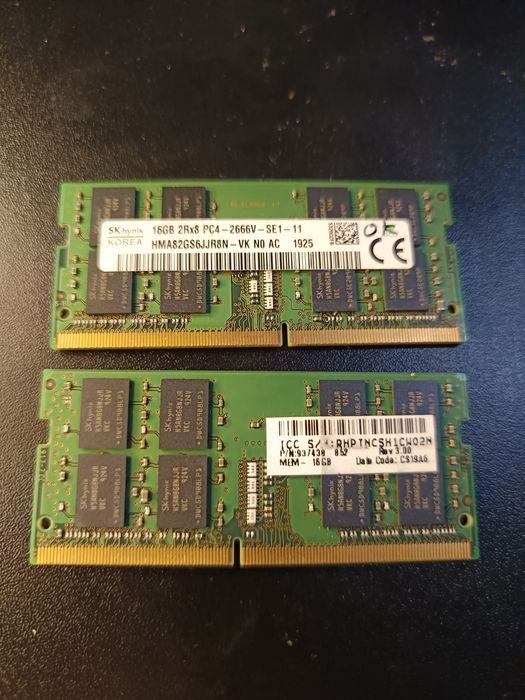 Kit memorii RAM DDR4 32GB (2X16) 2.666MHz pentru laptop