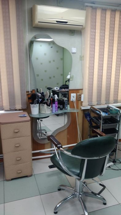 Сдам в аренду парикмахерское рабочее место