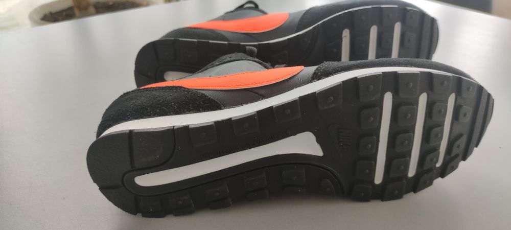 Nike нови без кутия