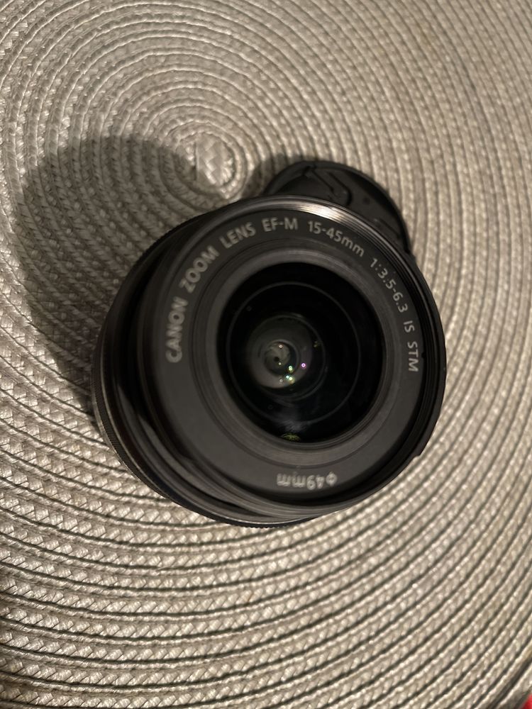 Canon zoom lens EF-M15-45mm