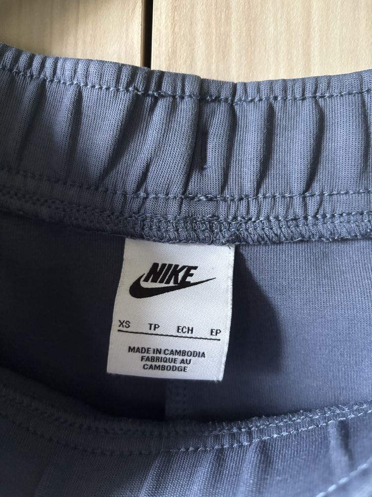 Nike Tech fleece син