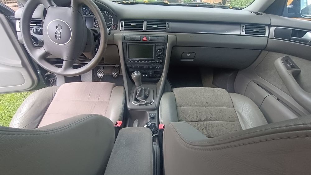Vând Audi A6 C5 1.9