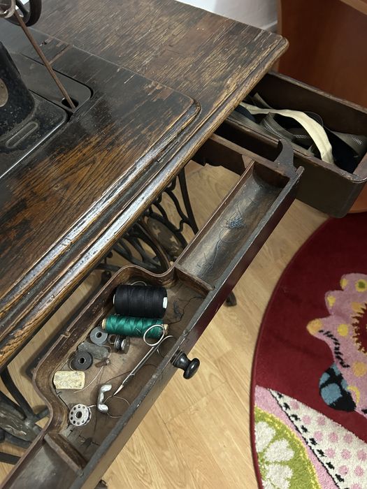 Masina de cusut Singer fumctionala