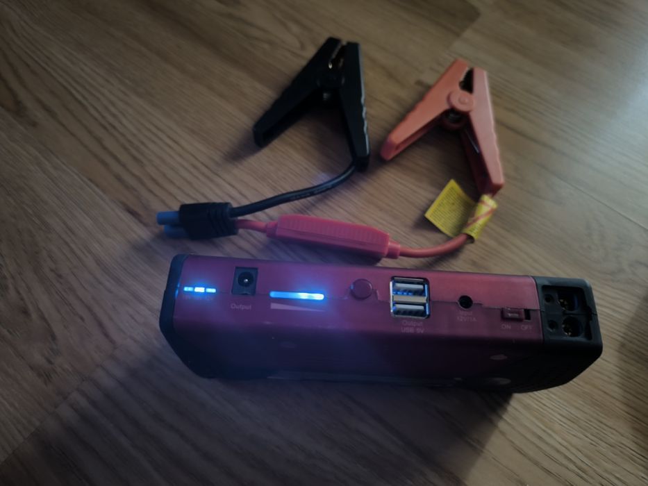 Стартерна батерия