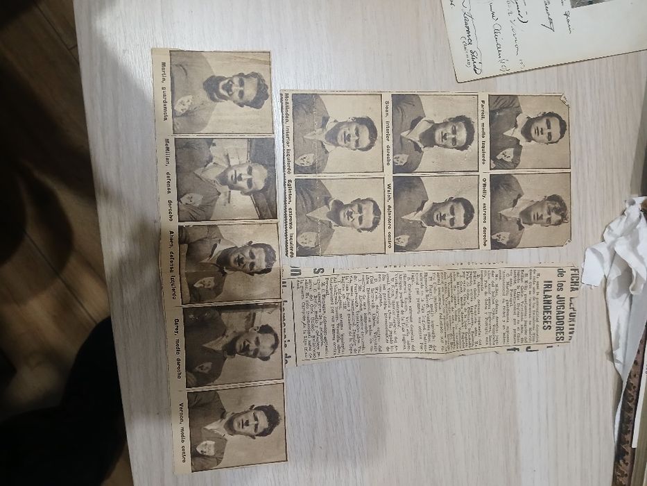 Semnături cu jucători de fotbal din Irlanda anul 1946