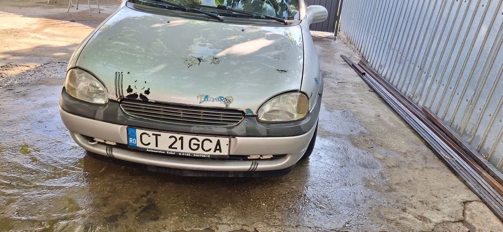 Opel corsa B 1999