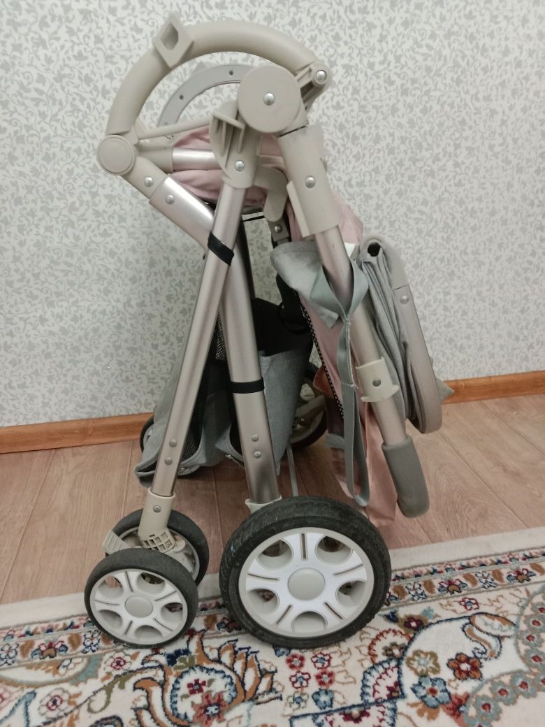 Продам коляску трансформер