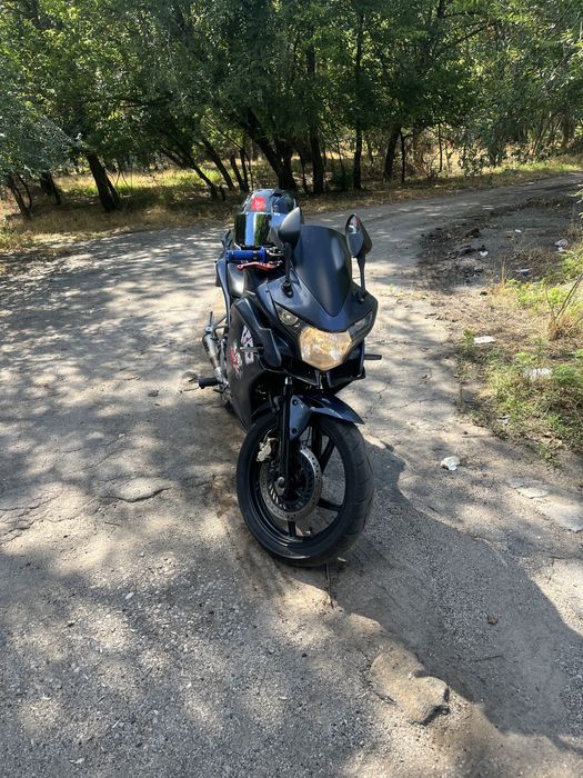 Salut vand si eu acest cbr 125 din anul 2013