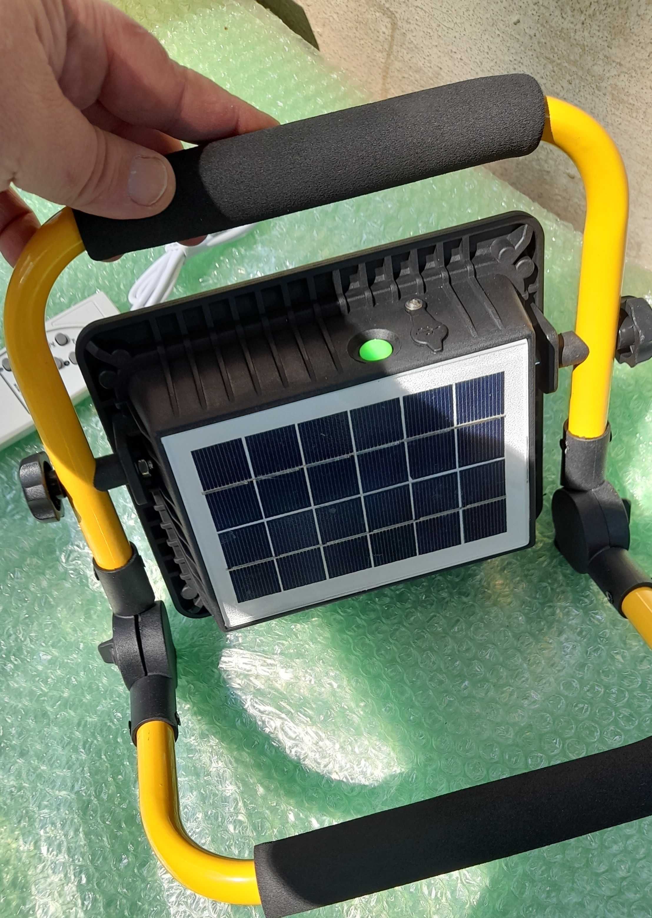 Proiector solar puternic portabil pliabil lampa  incarcare solara ,usb