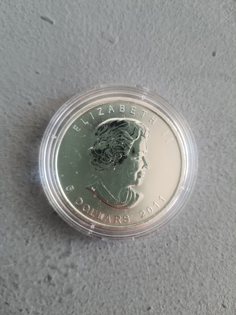 1 oz Сребро Канадски горски вълк 2011