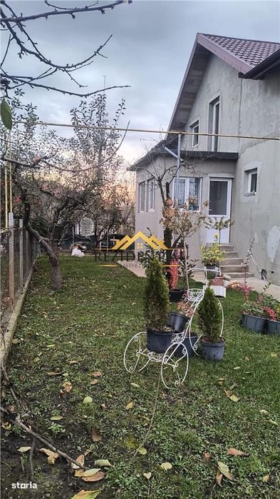 Casa Cu Etaj - Catamarasti