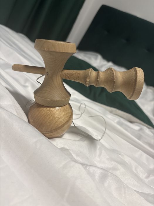 vand kendama twister