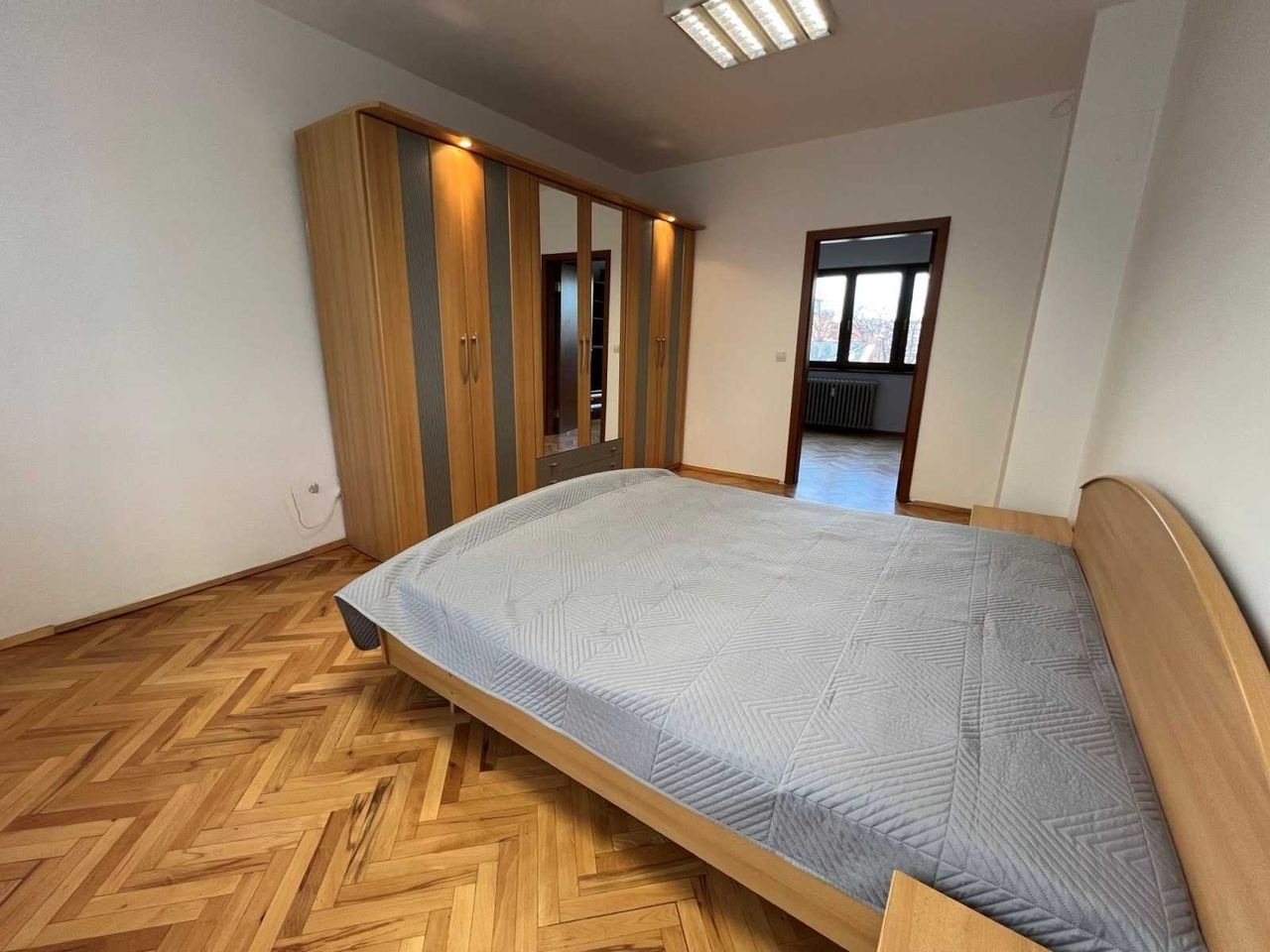Дава се под наем Двустаен апартамент в София, Център - 71 кв.м за 750 € - Снимка #11