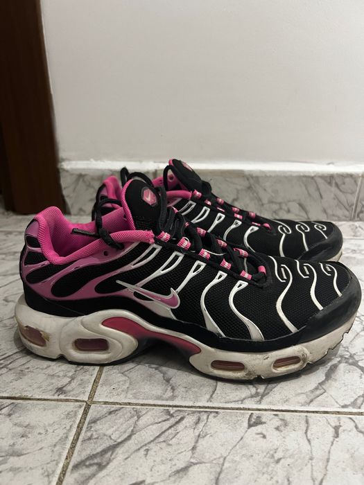 Маратонки Nike air max plus