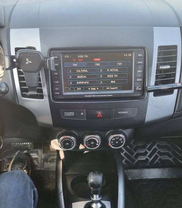 Mitsubishi Outlander 2011 4x4 automat