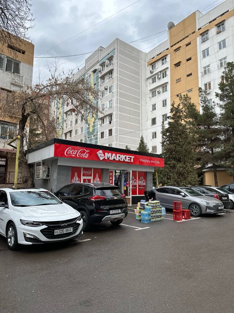 Magazin sotiladi Mirzo ulug’bek rayon Darxon foyda kelttib turgan joy