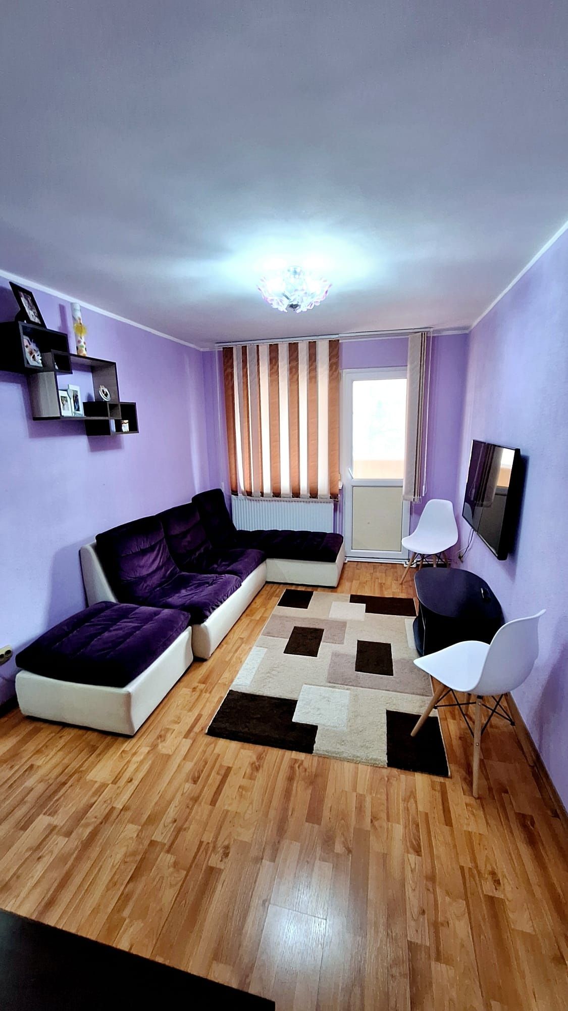 Apartament 3 camere. M38(43mp)+balcon 10mp+sp.depozitare (Basca