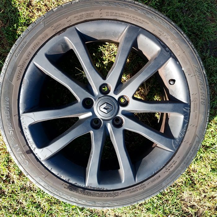 Vând jante originale Renault