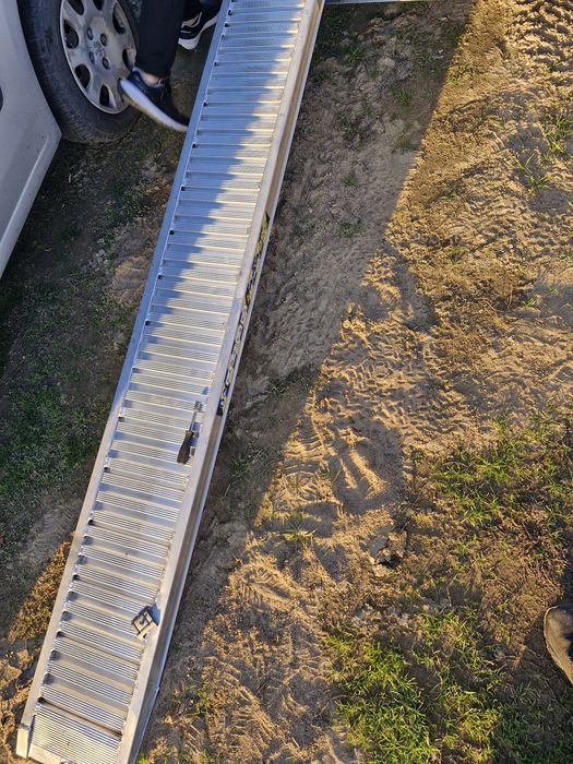 Алуминиеви пътеки за платформа