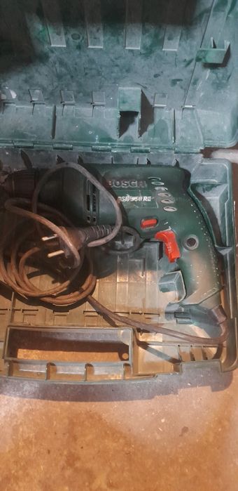 Ударна бормашина бош