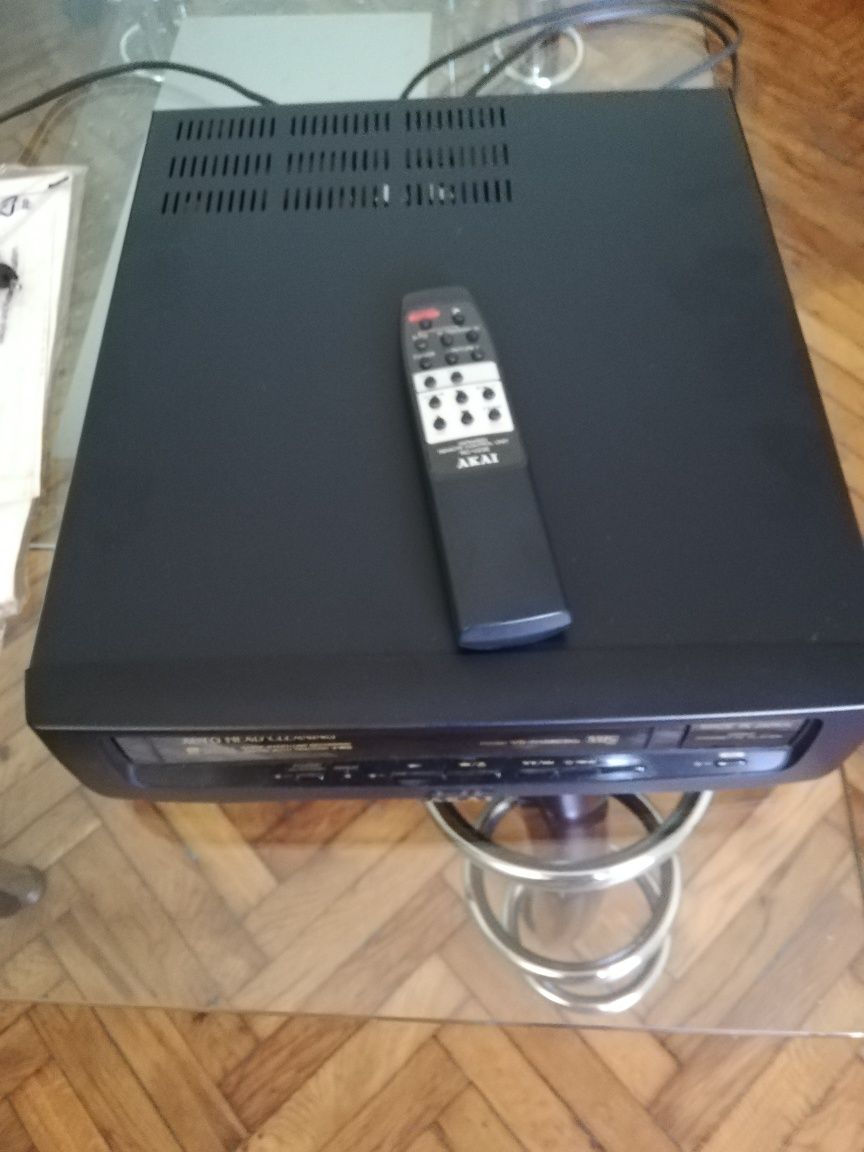 Видео Akai VSR120EDG с проблем