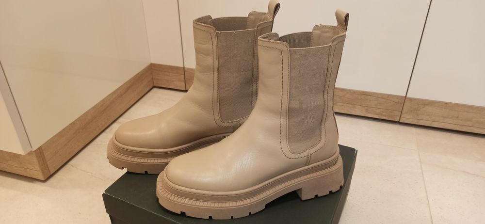 Дамски боти Gino Rossi