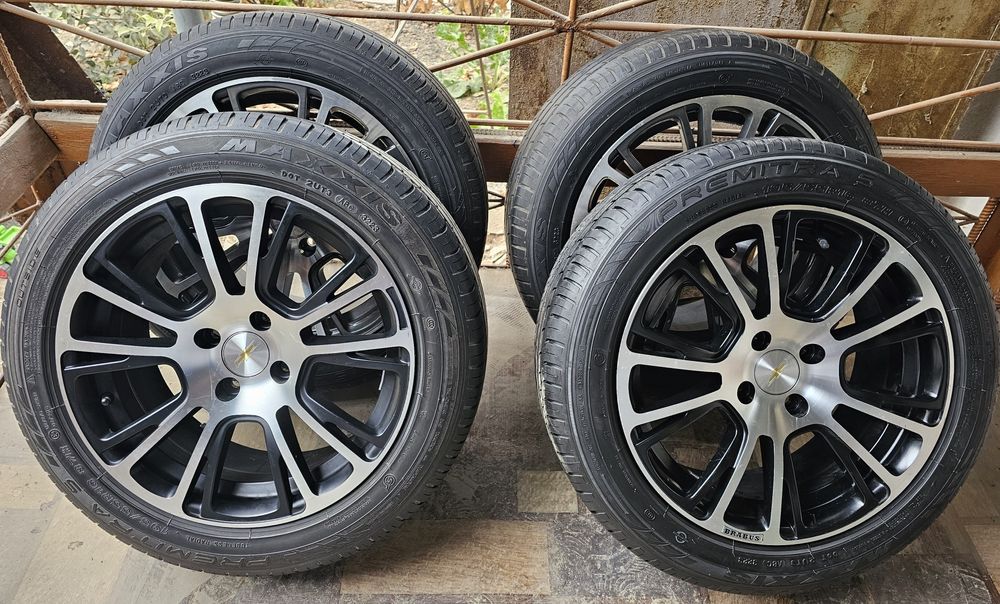 Продаётся комплект шины+диски в стиле Brabus R16 в отличном состоянии