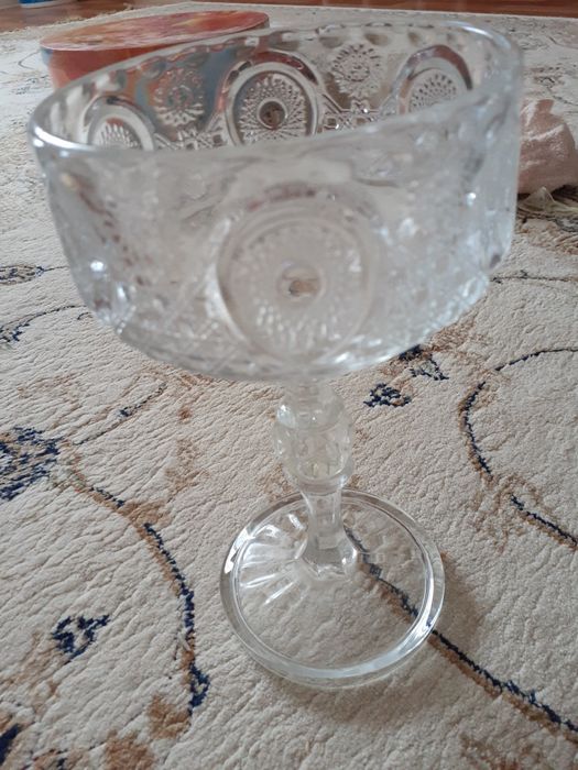 Конфетница 2штук