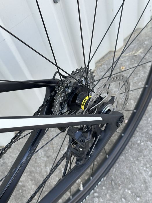 Bicicletă unicat – carbon Cube cursieră/MTB urban 1x11, mărime 60