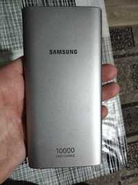 Внешний аккумулятор Samsung EB-P1100C 10000 мАч серебристый