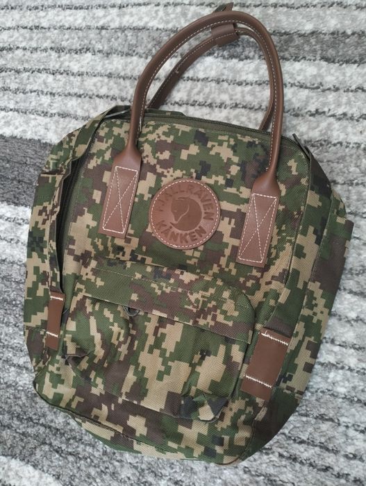 Rucsac Fjallraven și geaca Adidas XS-S femei .