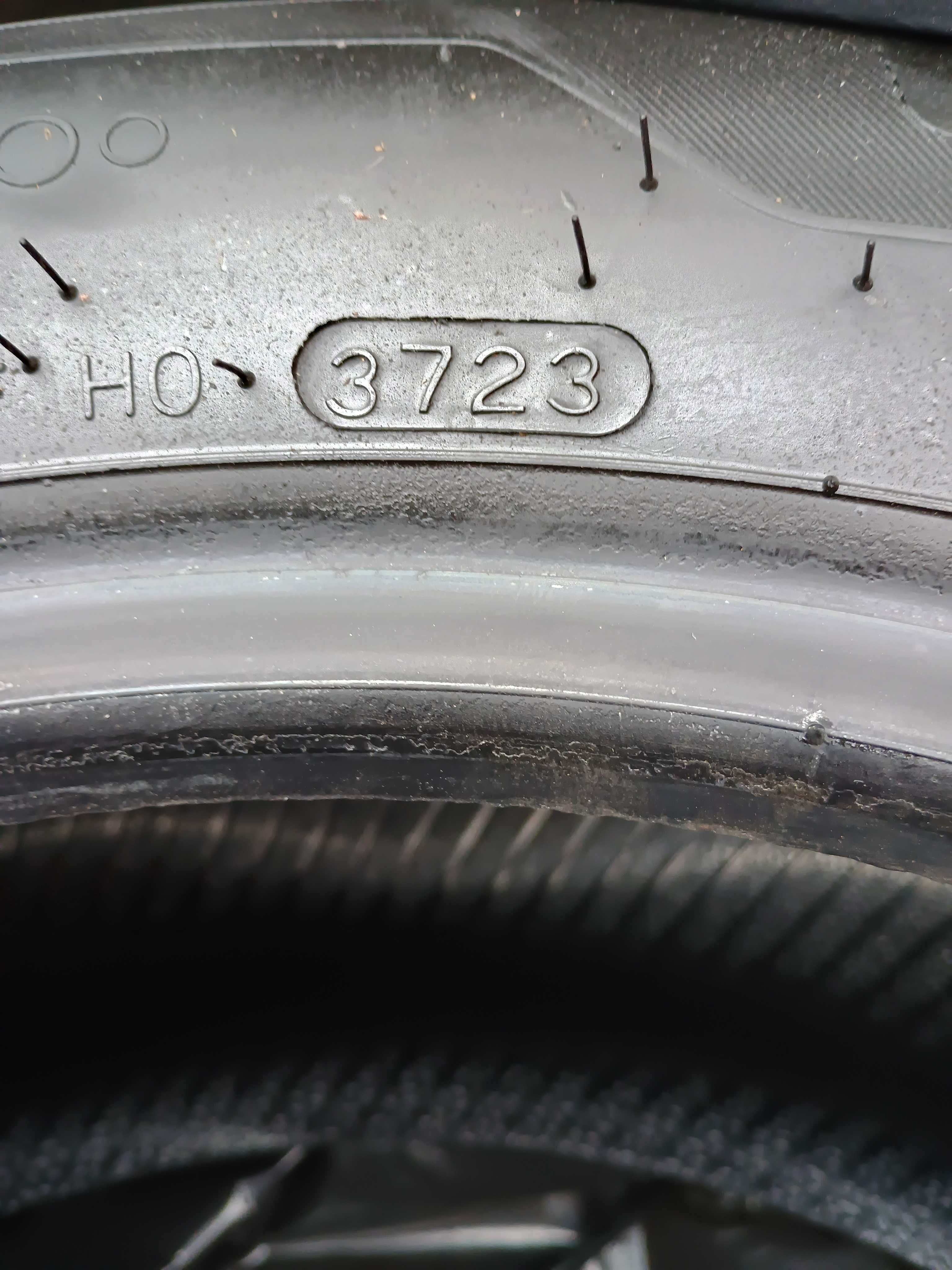 De vânzare 4 anvelope de vara HANKOOK 205/60R16, fosite foarte putin.