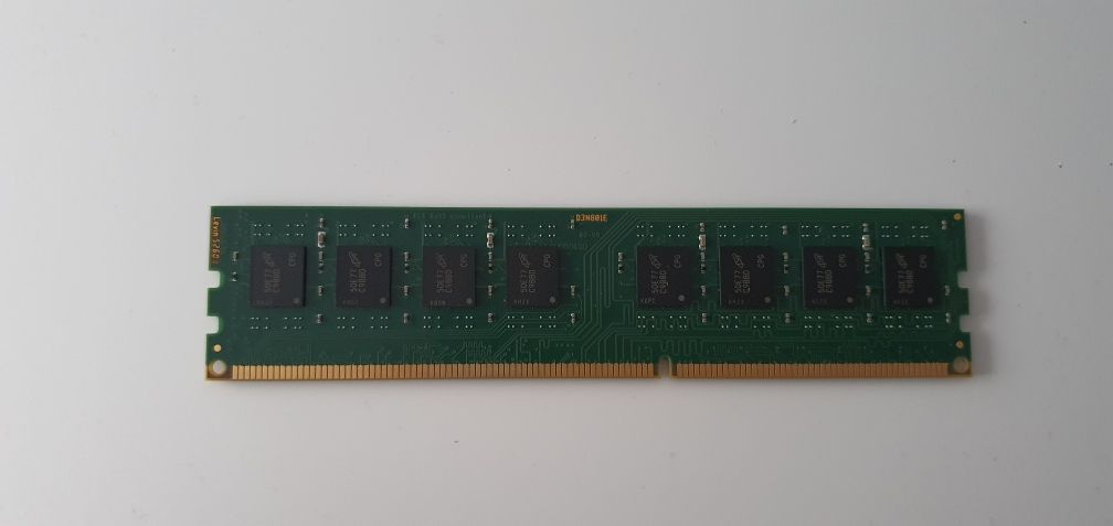 Memorie RAM 8Gb ddr3 1600mhz