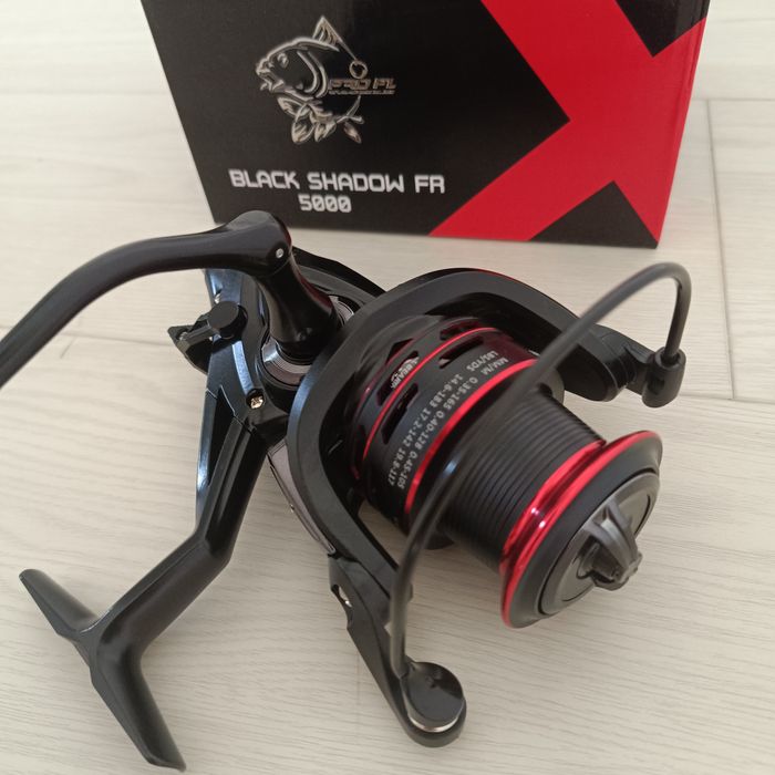 Mulineta de Crap  Black Shadow 6000 9 rulmenți