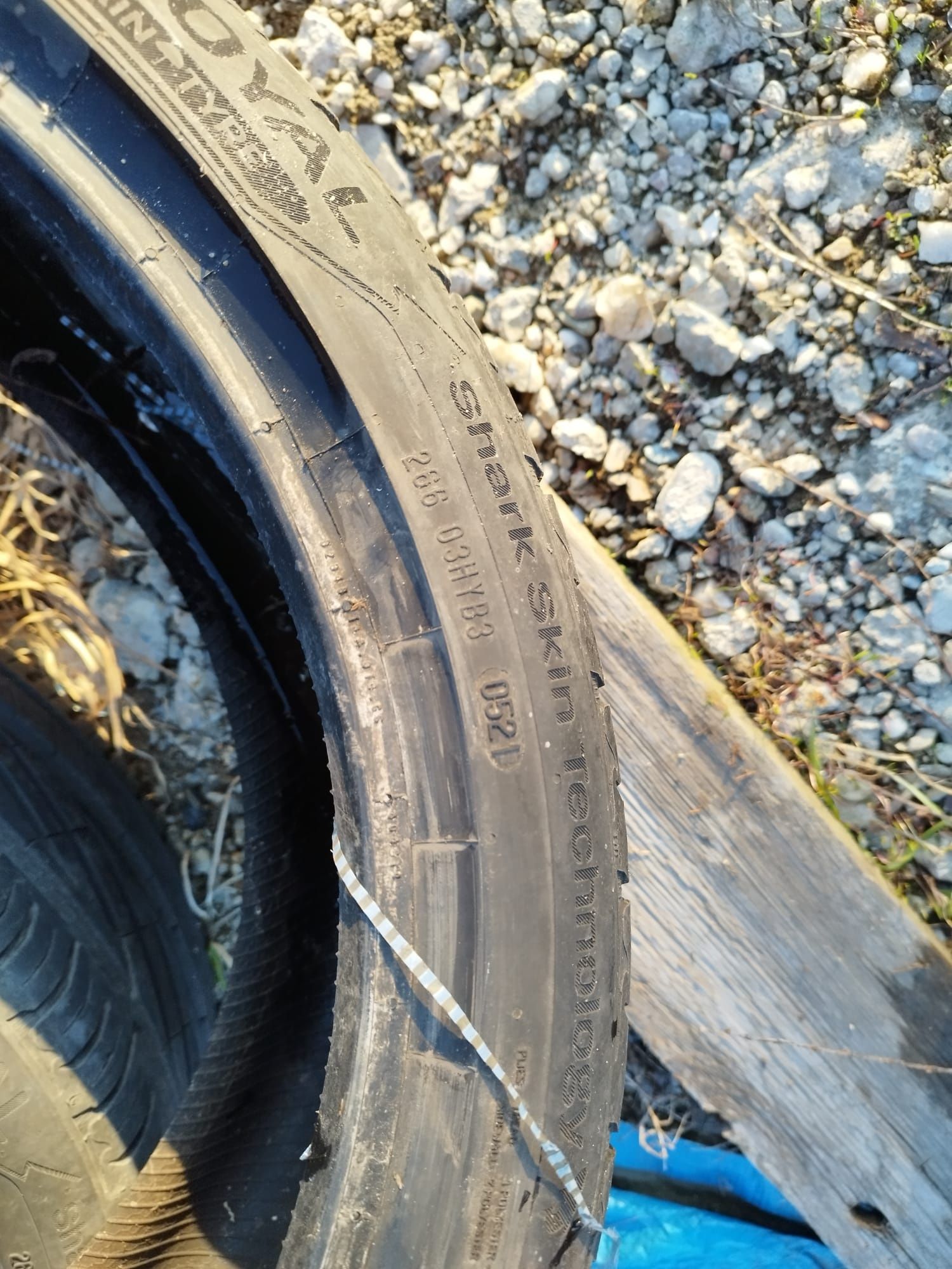 215 40 17 vara profil 6-8 mm