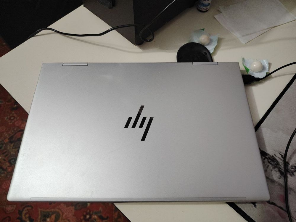 Hp envy x360 i5 120U