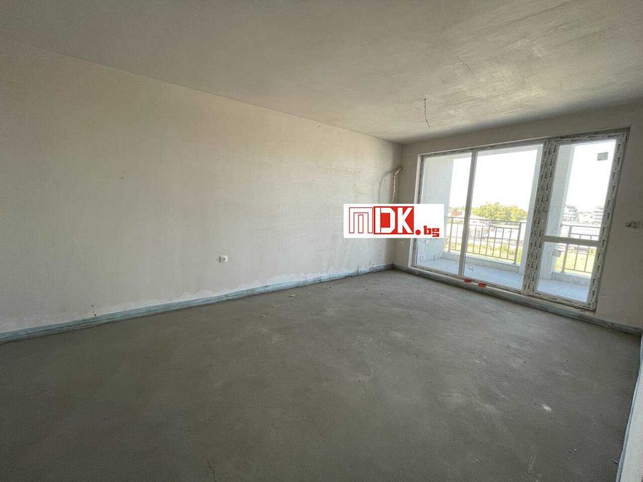 Дава се под наем Двустаен апартамент в Пловдив, Христо Смирненски - 81 кв.м за 98000 € - Снимка #3