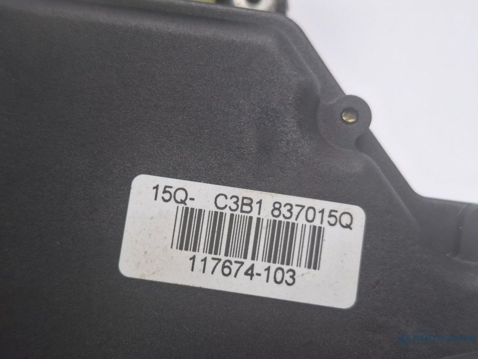 Broasca usa stanga fata VOLKSWAGEN PASSAT Variant 3B6 2000 - 2005 TDI AVB 3B1837015Q