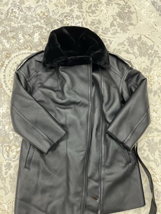 Продам срочно дубленку черная