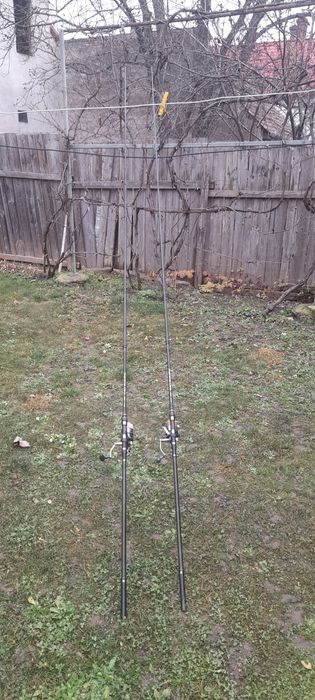 Articole de pescuit,undite de pescuit la crap echipate cu mulinete