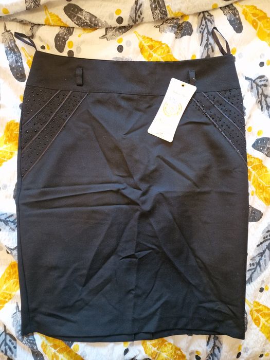 Lot 7 fuste, mărimea 38-40