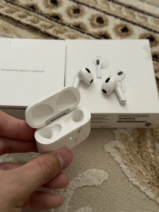 Airpods 3 оригинал, в идеальном состояние
