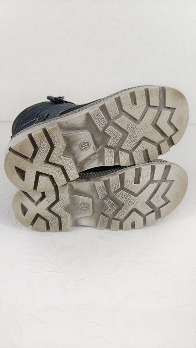 Ghete piele  - mărime 31