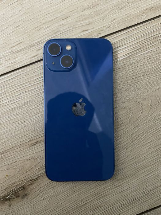 Iphone 13  памет 128 77%