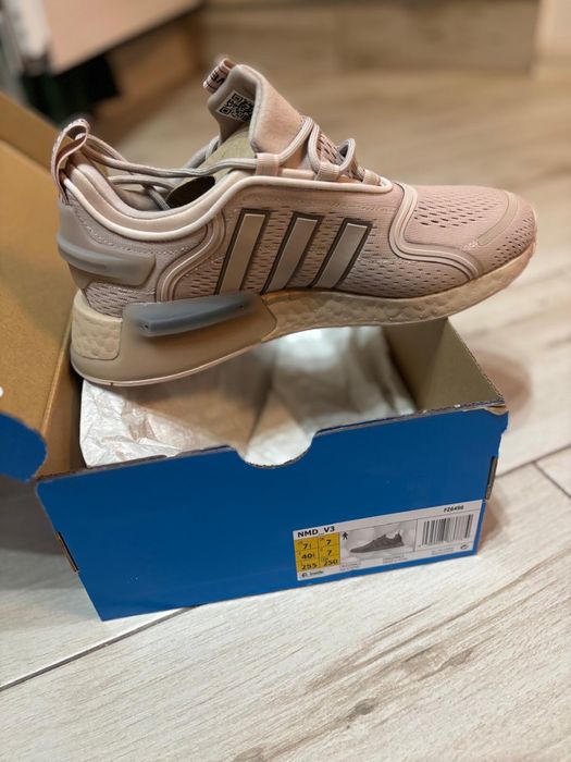 Adidas NMD 40 2/3