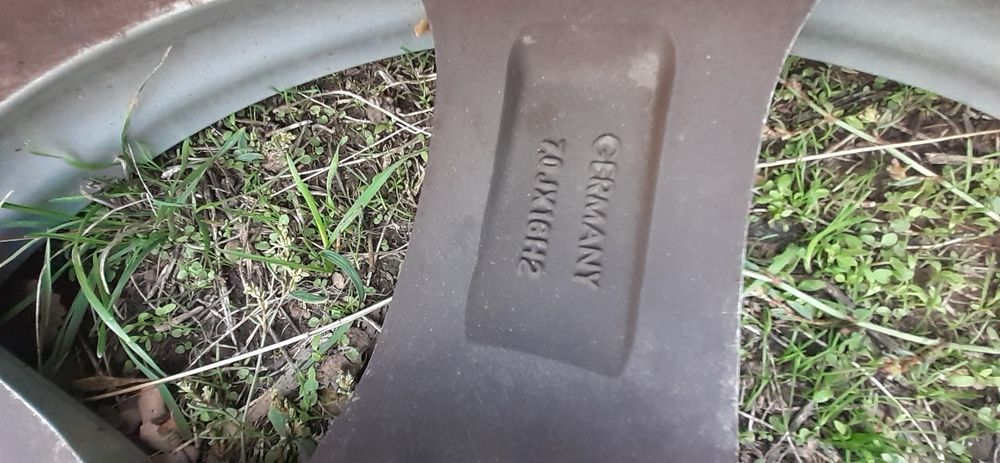 Jante cu anvelope vara 16