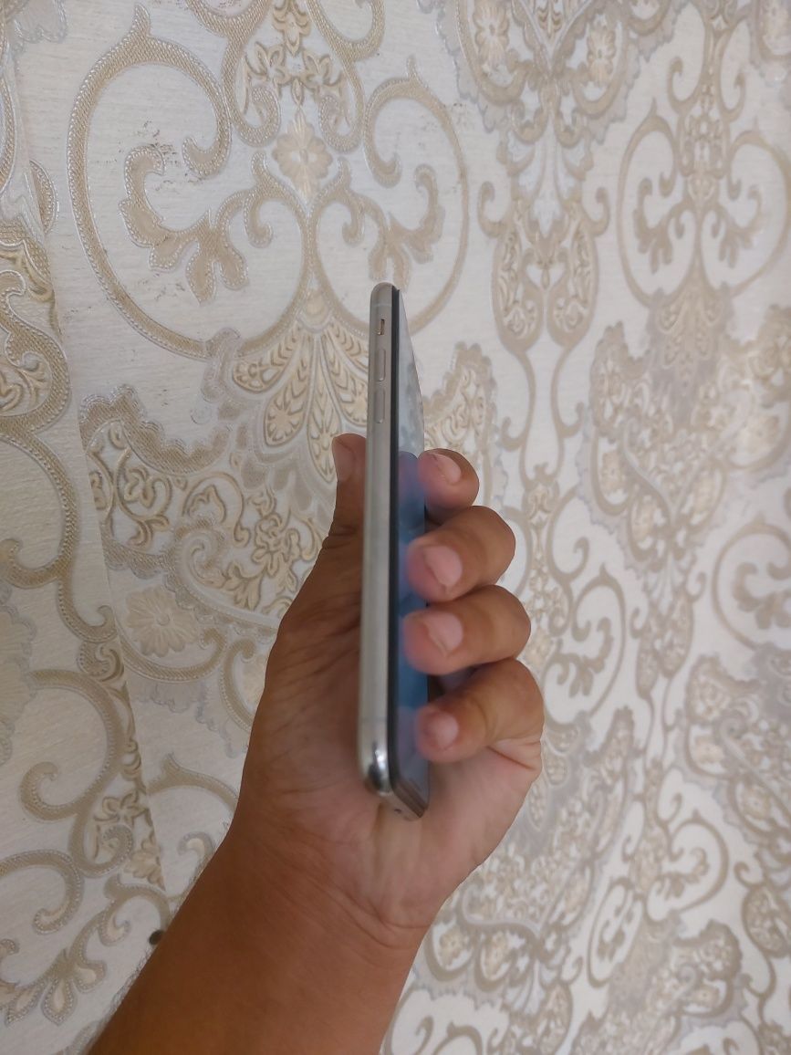Iphone x holati ideal 256 feys truton bor battare 100